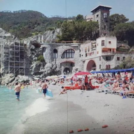 Deluxe 4 Bedrooms In Fegina Monterosso * מונטרוסו אל מארה
