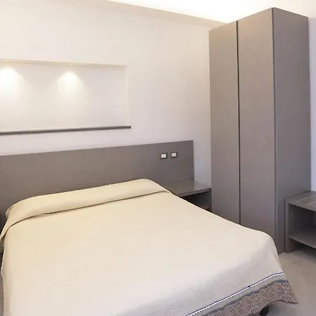Deluxe 4 Bedrooms In Fegina Monterosso * מונטרוסו אל מארה